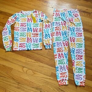 The Children's Place Colorful Love Print Pajama Set